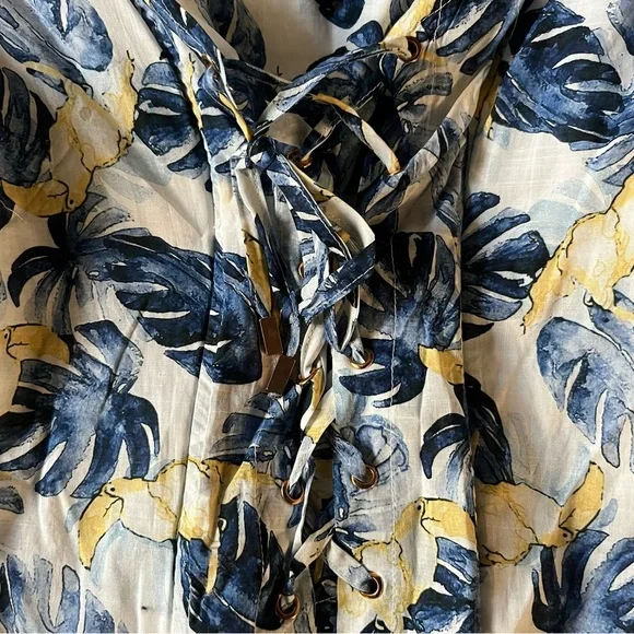 Coset style top with Drama sleeves - Picture 4 of 8